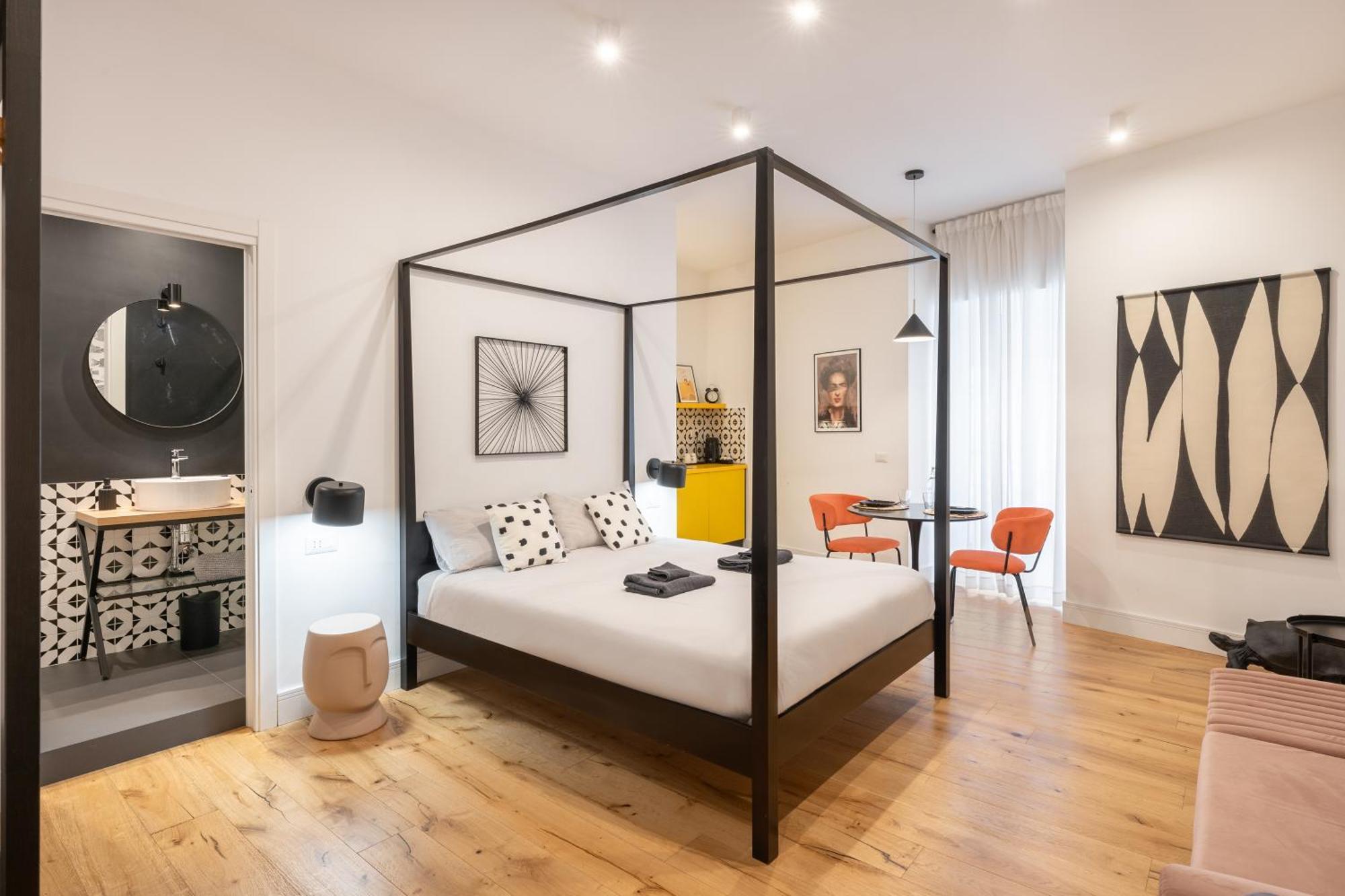 The Idyll Boutique Apartment - Suite In Napoli'S Spanish Quarters Екстер'єр фото