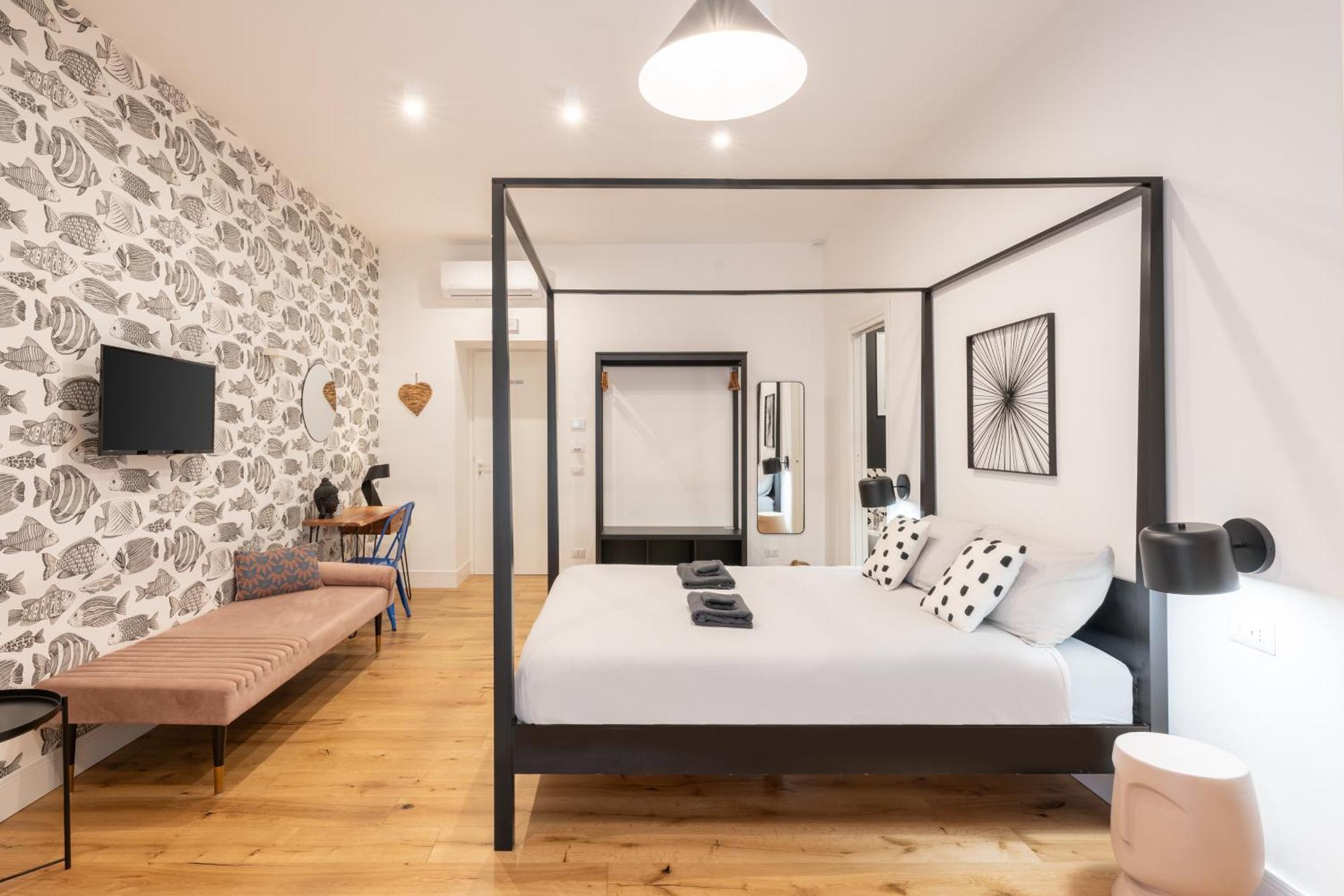 The Idyll Boutique Apartment - Suite In Napoli'S Spanish Quarters Екстер'єр фото